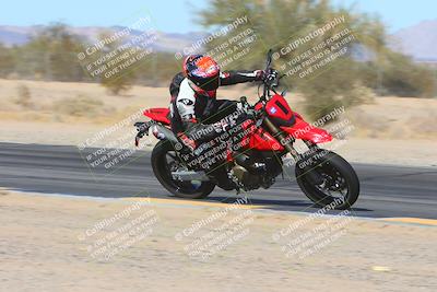 media/Jan-13-2025-Ducati Revs (Mon) [[8d64cb47d9]]/3-B Group/Session 3 (Turn 7 Inside)/